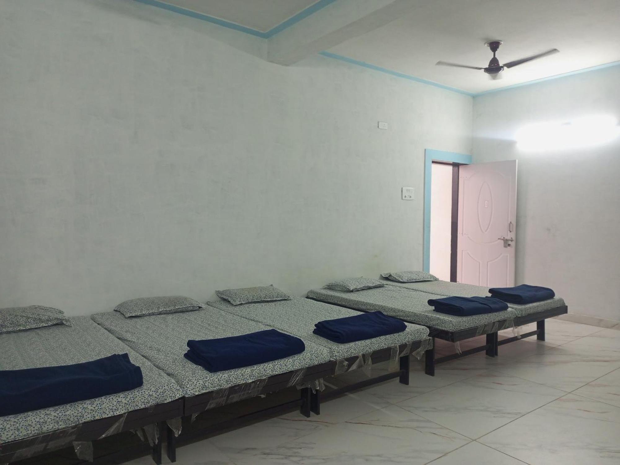 Homestay White House Only Family Dwarka (Gujarat)